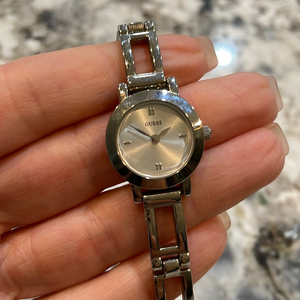 Guess Watch